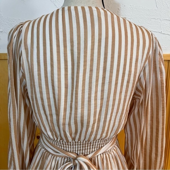 NWT Auguste Tour Sonnet Almond Top Sz-10 - Picture 5 of 8